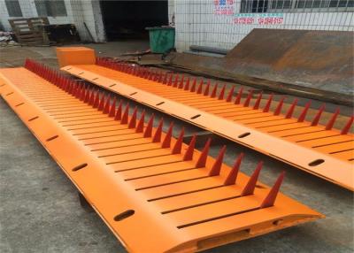 China 6 Meter long electric power high speed electromechanical road spikes 40 Tons load capacity for sale