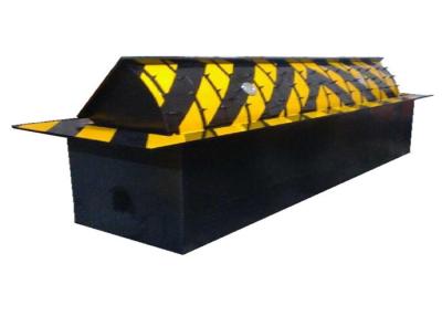 China Customized automatic road blocker , Traffic Control System Rising Steps 3m to 6m lenght for sale