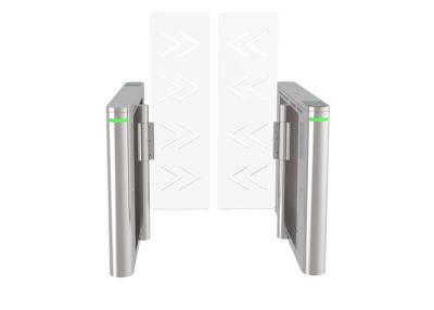 Chine acrylique transparent de porte piétonnière de barrière d'épaisseur de 10mm pour le lobby d'hôtel à vendre