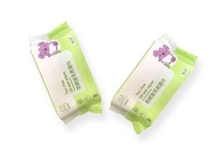China Non Woven Fabric Wet Wipes Aloe Vera Extract Moisture For Baby Adult Cleaning for sale