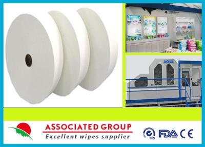 China Customized Biodegradable Wet Wipes Spunlace Rolls With HS CODE for sale