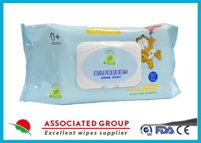 China Natural Care Baby Wet Wipes For Newborns , Spunlace Nonwoven Wet Tissue For Baby for sale