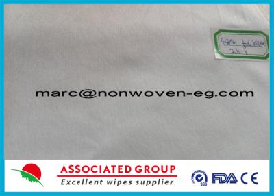 Chine Croix non-tissée de tissu de Spunlace de polyester de la viscose 50% de 50% enroulant le modèle simple à vendre