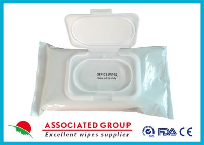 China Pre Moistened Spunlace Towels Antibacterial Hand Wipes For Cleaning / Deodorizing Surfaces for sale