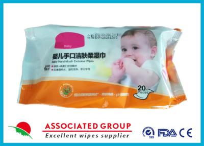 China Household Baby Wet Wipes Nonwoven Fabric Baby Hand / Mouth Exclusive Tissue for sale