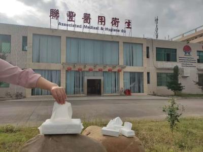 China trapos secos disponibles llanos de la viscosa de 80pcs 50G el 100% que no irritan no ningún residuo en venta