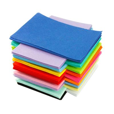 China Different Color Needle Punching Nonwoven Fabrics ISO Certificated Factory for sale