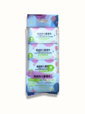 China 45gsm  Portable Baby Wet Wipes For Children Aloe Vera Essence 8 Pcs*8 Packs for sale