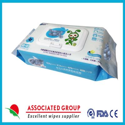 China Nonwoven Fabric Baby Wipes No Bleach For Sensitive Skin Chemical Free for sale