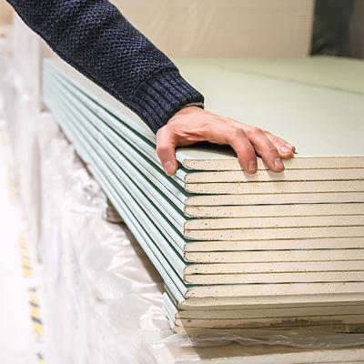 China tablero de yeso de papel afilado 12.5m m del borde para el sistema constructivo del techo en venta