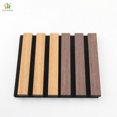 China Spot Goods Modern Natural Veneer Oak Polyester European Art Home Slats Wall Acoustic Panels for sale