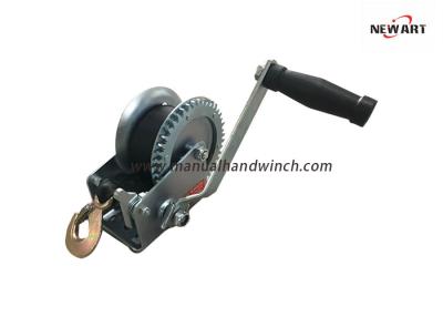 China Strap Portable Boat Trailer Manual Hand Winch 1600lbs White Zinc Coated CE Passed for sale