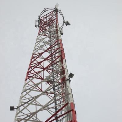 China Palo del 100M Gsm Antenna Tower y luz de obstrucción angulares de la aviación de los soportes en venta