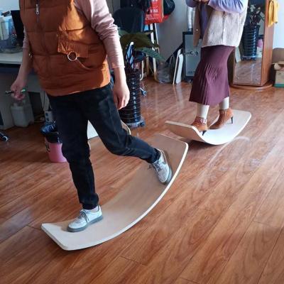 China Outdoor Toy Wooden Seesaw Indoor Curved Board Baby Board Balance Material Toys Double Seesaw Wooden Outdoor Yoga Board Eco-Friendly For Kids for sale