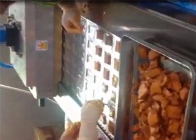China Máquina de empacotamento do alimento do vácuo do estiramento do petisco semiautomática à venda
