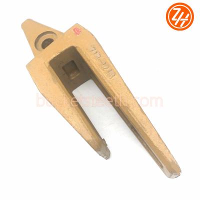 China 2713-1218 2713-1217 DH220 Excavator Bucket Teeth Adapter Alloy Steel for sale