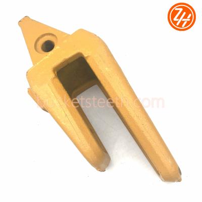 China 713-00033 2713-00032 DH360 DX360 Excavator Bucket Teeth Adapter Abrasion Resistant for sale