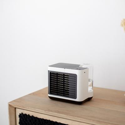 China Mini refrigerador de aire evaporativo ventilador de aire portátil de refrigeración personal ventilador de mesa en venta