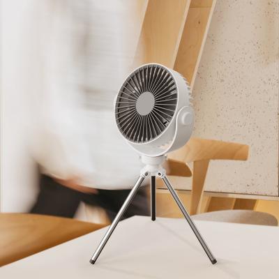 China Rechargeable 2000mAh Portable Outdoor Mini Fan Table Tripod Usb Quiet Powerful Fan for sale