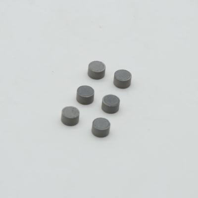 中国 陶磁3*5mm 250C 2000R から 10000R 電動蚊除け液体暖房機のためのPTC熱istor加熱元件 販売のため