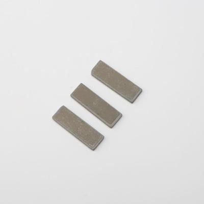 China Self-Regulating Ceramic PTC Heating Element with 3.5R to 1200R Resistance and 3.7V to 265V Voltage for Automotive Applications for sale