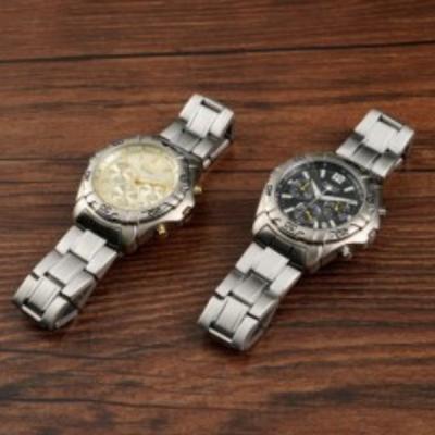 China Relógio esportivo de quartzo resistente à água de homens relógio de cronógrafo de cinto de metal à venda