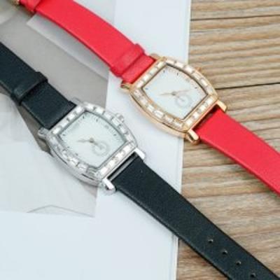 Китай Модные роскошные кожаные часы женские кварцевые, водонепроницаемые продается