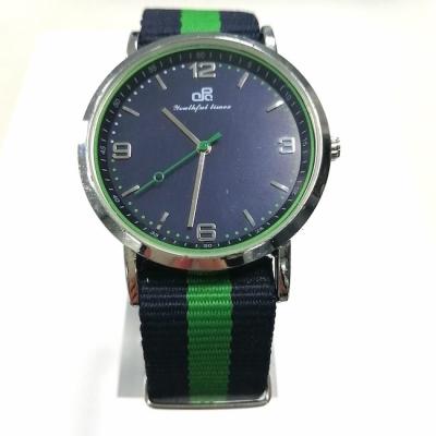 China 39mm Nylon Strap Sports Watch for sale