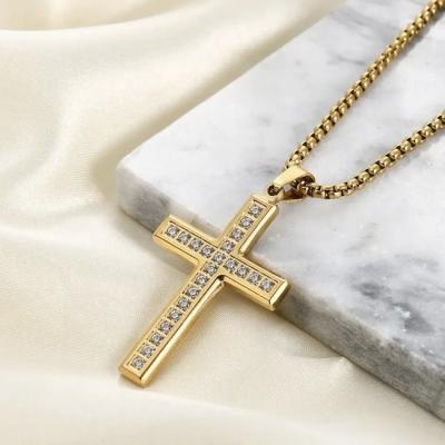 China Trendy Custom Stainless Steel Cross Necklaces Gold Plated For Women Men for sale