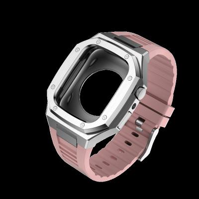 China Luxe metalen Apple Watch Case 44mm Silicone band voor Apple Watch 8 7 6 Te koop