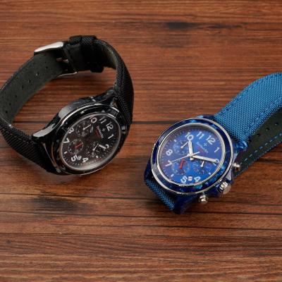 Chine Largeur de bande 22mm Horloge à quartz pour homme personnalisation Horloge de poignet pour homme à vendre