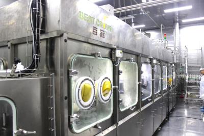 China Fruto de enchimento alto Juice Production Line da precisão 36000 BPH à venda