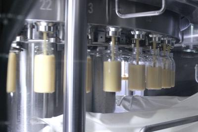 Chine Machine de remplissage froide aseptique du rondin 350ml de la capacité 6 de stérilisation à vendre