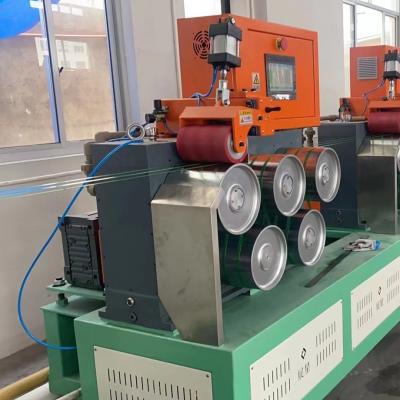China Máquina de extrusión de cinta PET de 3 líneas de alta productividad en venta