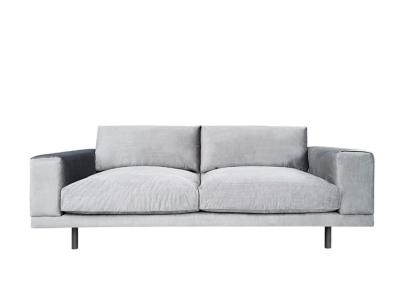 China Sofá de tecido cobertura de tecido de veludo cinza sofá pernas de metal preto mate espuma pura assentos acolchoados à venda