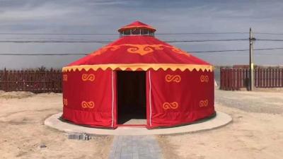 China Instalação fácil e rápida Yurtas mongóis de 6M de diâmetro com decoração de banho na janela da clarabóia à venda