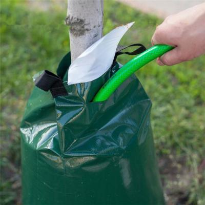 China 500D PVC UV Resistant Tree Watering Bags With Heavy Duty Zipper Self Watering Tree Bags for sale