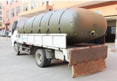 China Vehicle Bladder Fuel Tank ，20000L Collapsible Fuel Container Tensile Strength Liquid Containment Fuel Bladder for sale