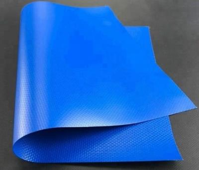 China Multi - Color Anti-UV Waterproof PVC Truck Cover Tarpaulin Fabric In Roll 18X18 610G for sale