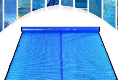 Chine Couverture solaire de natation de bulle de piscine et bobine en plastique de couverture de piscine de bulle de film de PE couvrant d'enveloppe à vendre