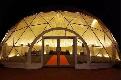 中国 大きい金属フレーム10m 15m 20m 25m党結婚式のでき事の大きいドームのテントのドーム党テント 販売のため
