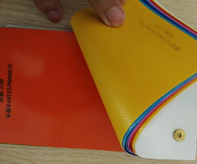 Cina Il PVC impermeabile di 1000D*1000D 1100GSM ha ricoperto la barca di plastica materiale di Inflatabe del tessuto della tela cerata in vendita