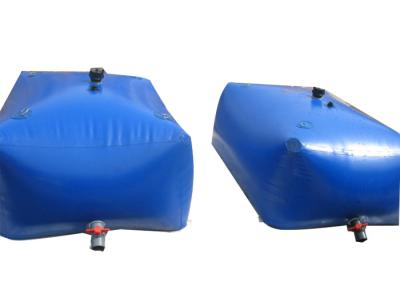 China SGS 6000L 0.7mm PVC Tarpaulin Flexible Water Bladder Tanks Water Holding Tank Used To Store for sale