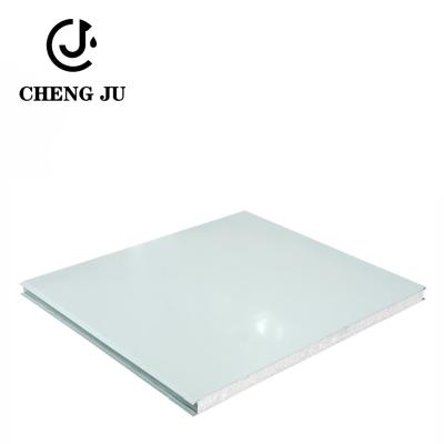 China Metal Foam Core Building Material Polyurethane Puf Insulated Roofing Panel for sale