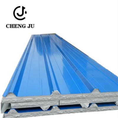 China 0.3-0.8mm Insulated Sandwich Panel Roofing Foam Polyurethane Core Insulation Sandwich Roof Panel for sale
