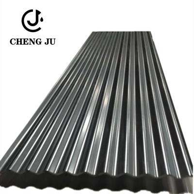 China los 6-12m que el color negro cubrió las hojas de la techumbre del metal galvanizadas acanalan las tejas de la hoja de acero en venta