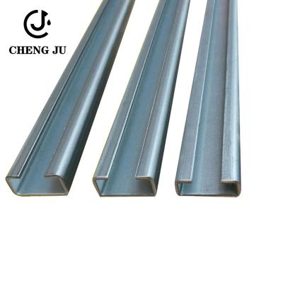 中国 電流を通されたCのタイプ鋼鉄チャネル1mm 1.5mmは浸った熱い冷間圧延した 販売のため