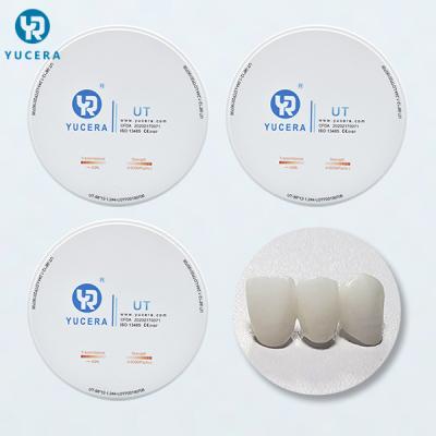 Chine Blanc dentaire de zircone du blanc 49% UT du DAO FAO 98mm à vendre