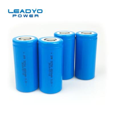 Cina Batterie ricaricabili 32650 del litio di 3.2v 6ah 32700 batteria di 6000mah Lifepo4 in vendita