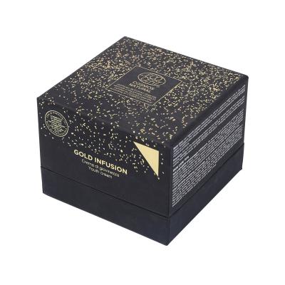 China Caixa de papel cosmética do cartão preto reciclada com carimbo quente do ouro à venda